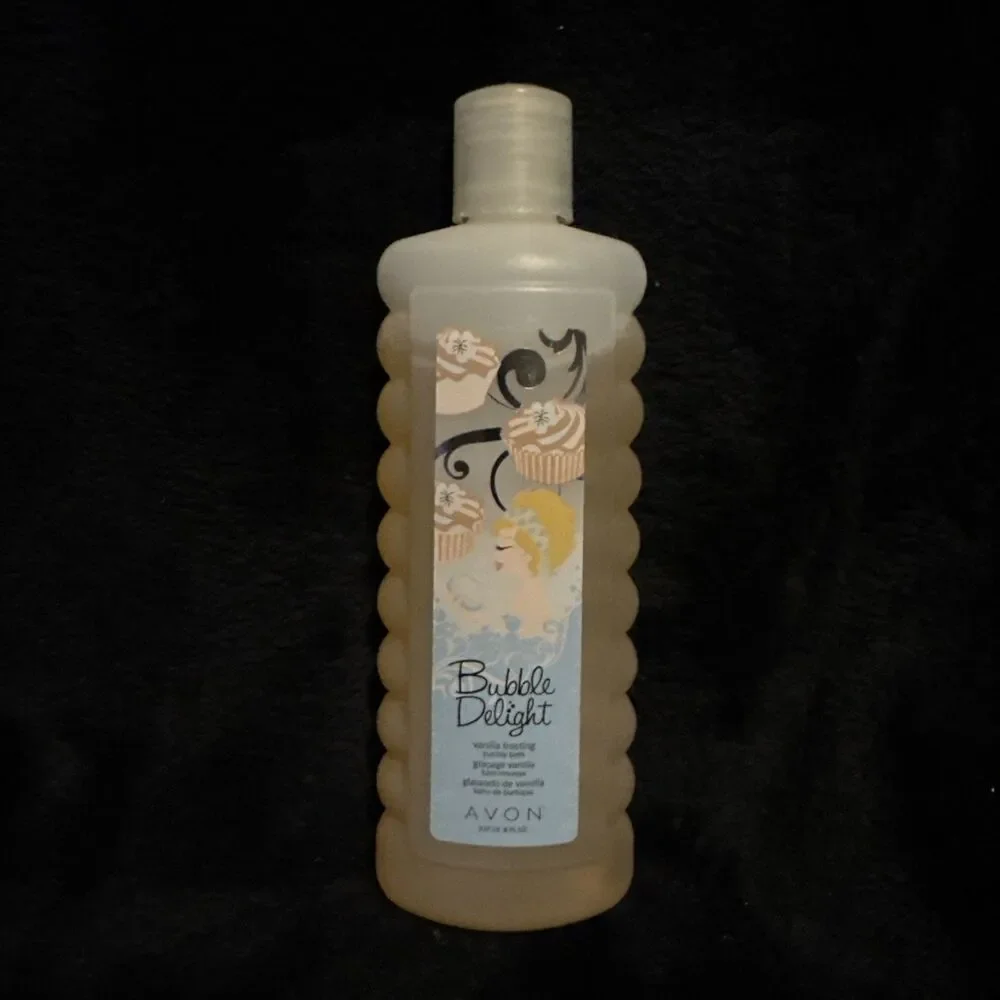 Avon Bubble Bath Vanilla Frosting 8 Oz Sealed 2011